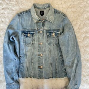 GAP Jean Jacket - light wash, light distress